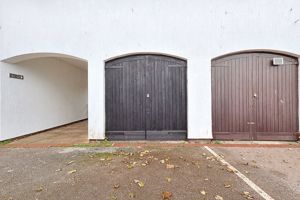 Photo 17- click for photo gallery